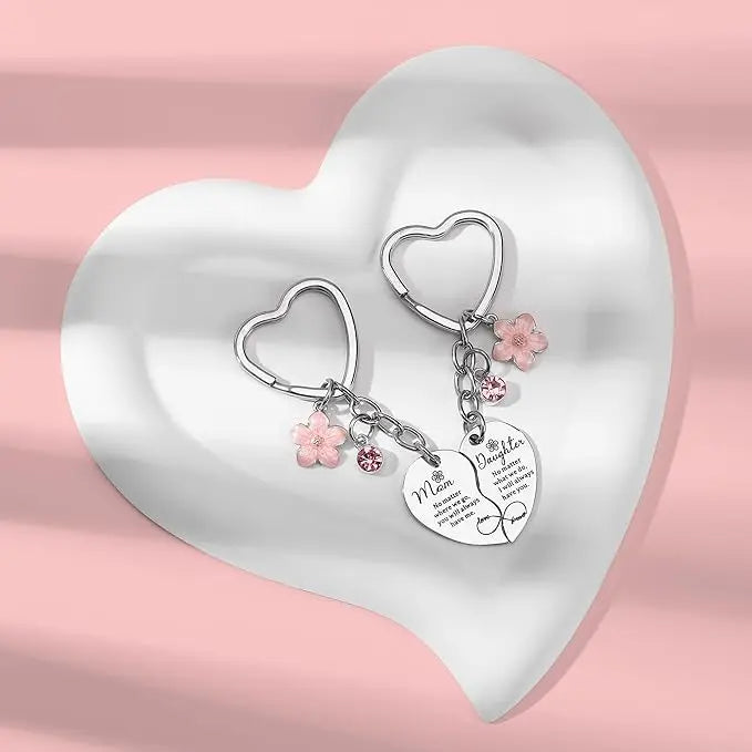 Juego de 2 llaveros con diseño de corazón a juego para madre/padre e hija, regalo para mamá, regalo del Día de la Madre de parte de su hija