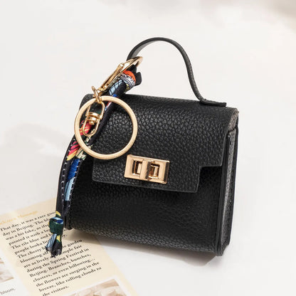 Llavero colgante de bolso cuadrado mini - Cuero de alta calidad con correa colorida, adorable accesorio de llavero para coche y adorno para bolso